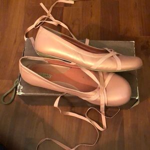 Seychelles Pink Ballet Flats Lace Up